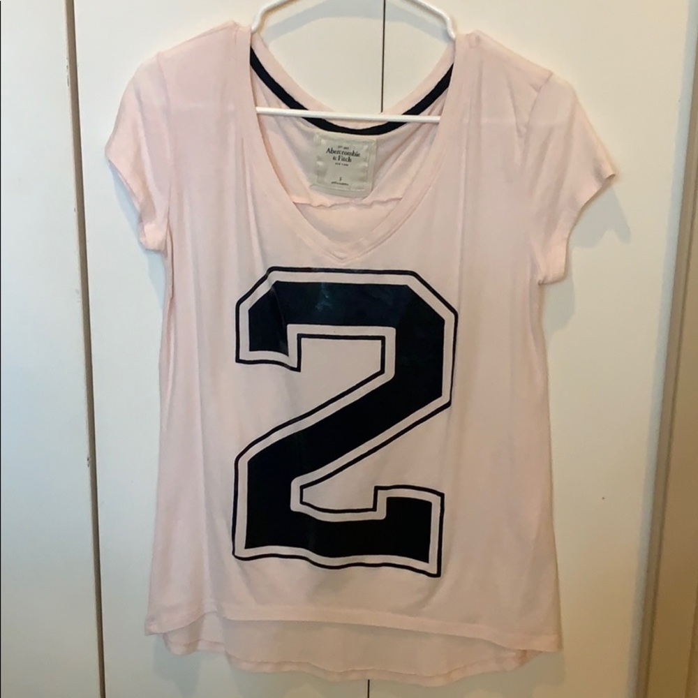 Light pink tshirt